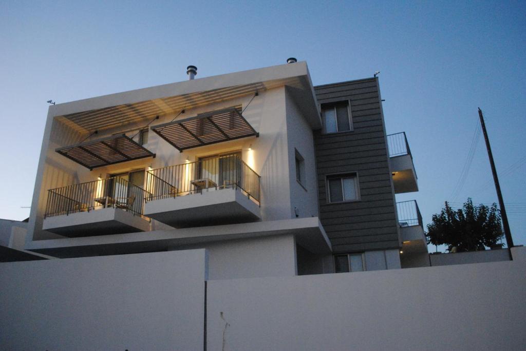 Agnanti Apartments Argaka Ngoại thất bức ảnh